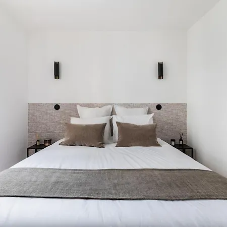 Imhost 6 - Charming Batignolles Apartment Paris