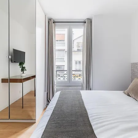 Imhost 6 - Charming Batignolles *