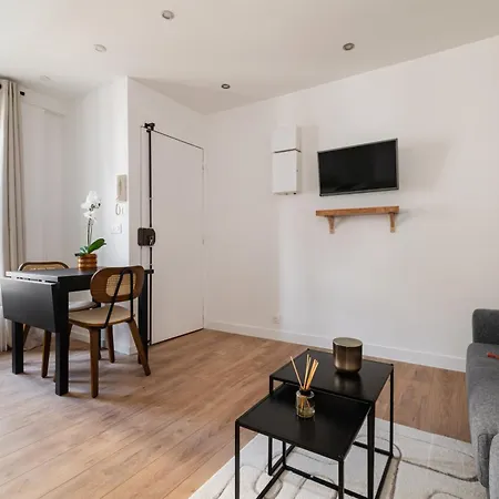Imhost 6 - Charming Batignolles Paris