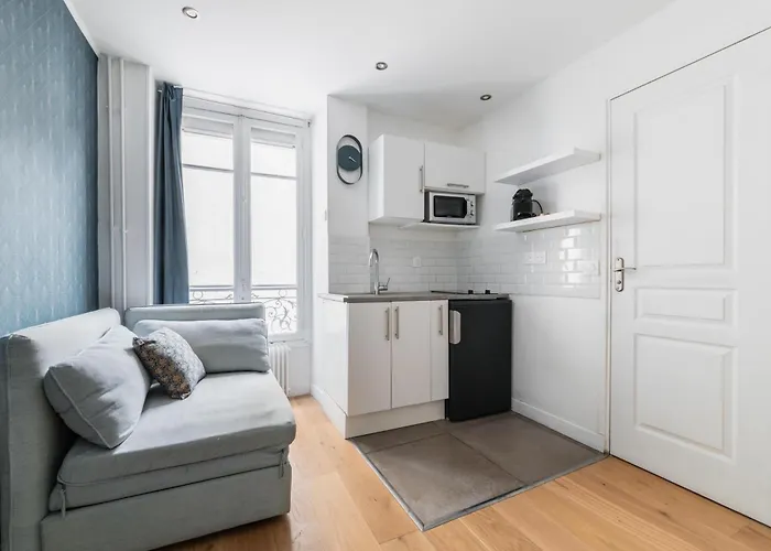 Imhost 6 - Charming Batignolles شقة